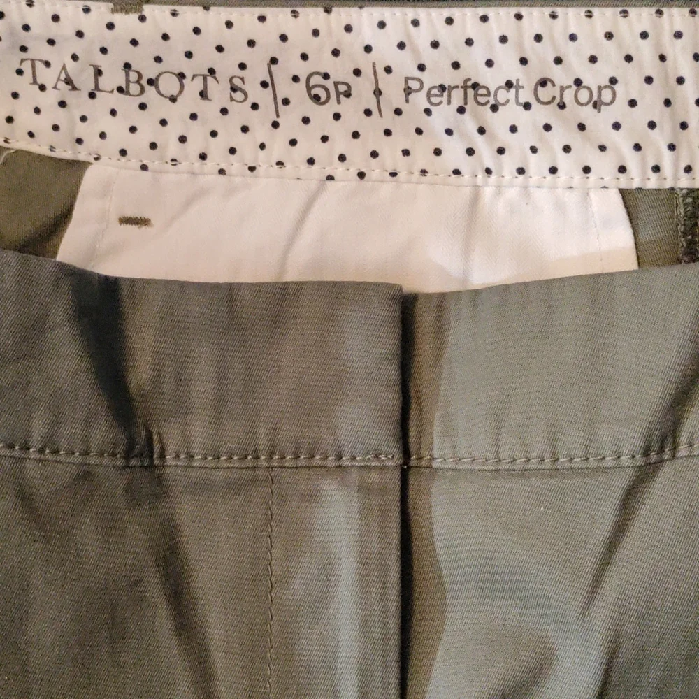 ✨ 🆕 Talbots women's size 6P green crop pants - Picture 4 of 4